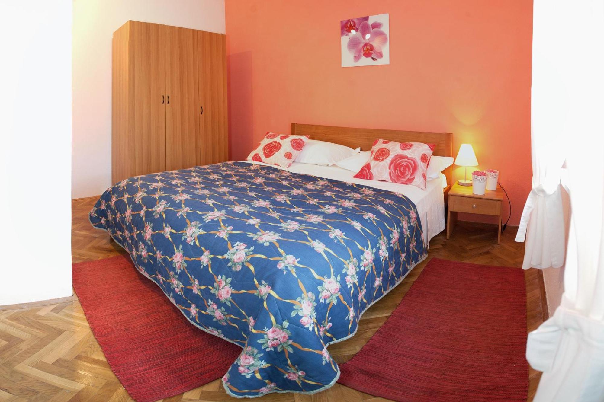 Apartments By The Sea Rastici, Ciovo - 2104 Trogir Rom bilde